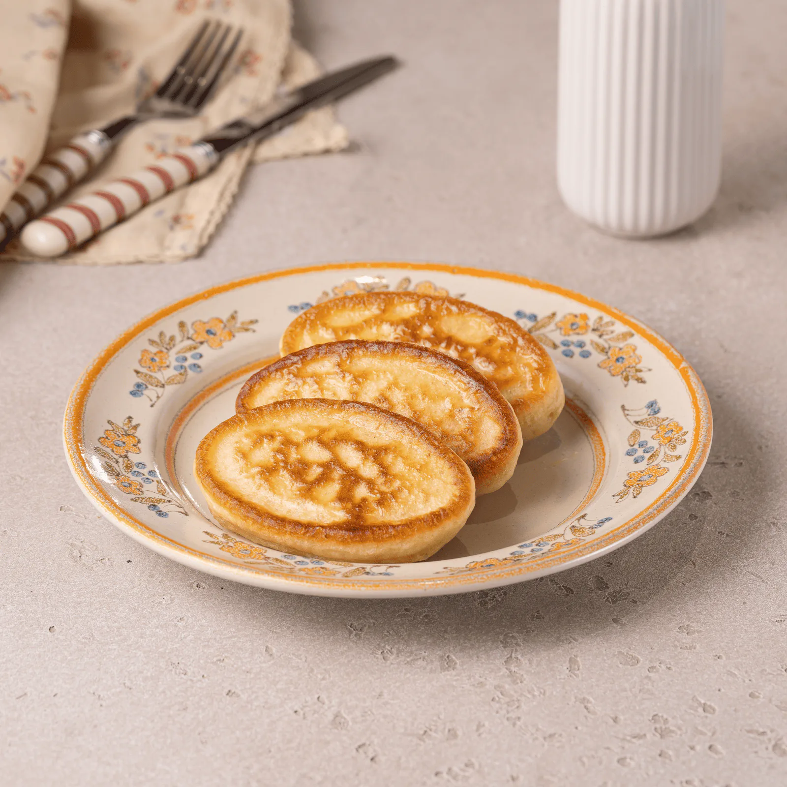 Oladi (Russian Pancakes)